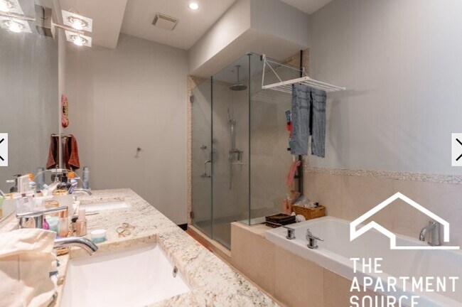 Foto del edificio - 2348 N Lister Ave