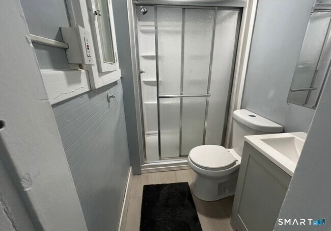 Foto del edificio - 17 Congress Ave