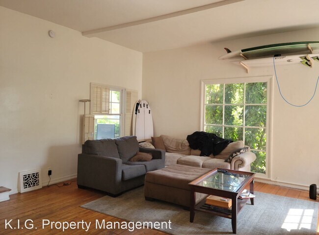 Building Photo - 2 br, 1.5 bath Apartment - 436-440 Landfai...