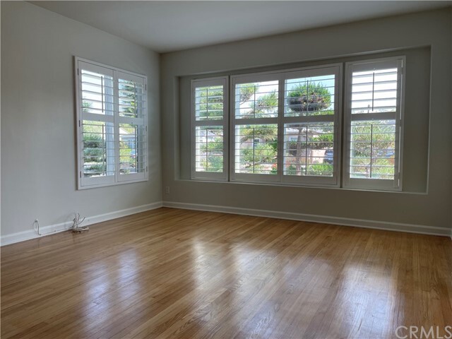 Foto del edificio - 2827 Ceilhunt Ave