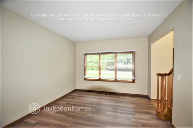 Building Photo - 34W532 Colley Dr