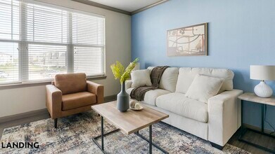 Building Photo - 99 W Cedar Bayou Lynchburg Rd