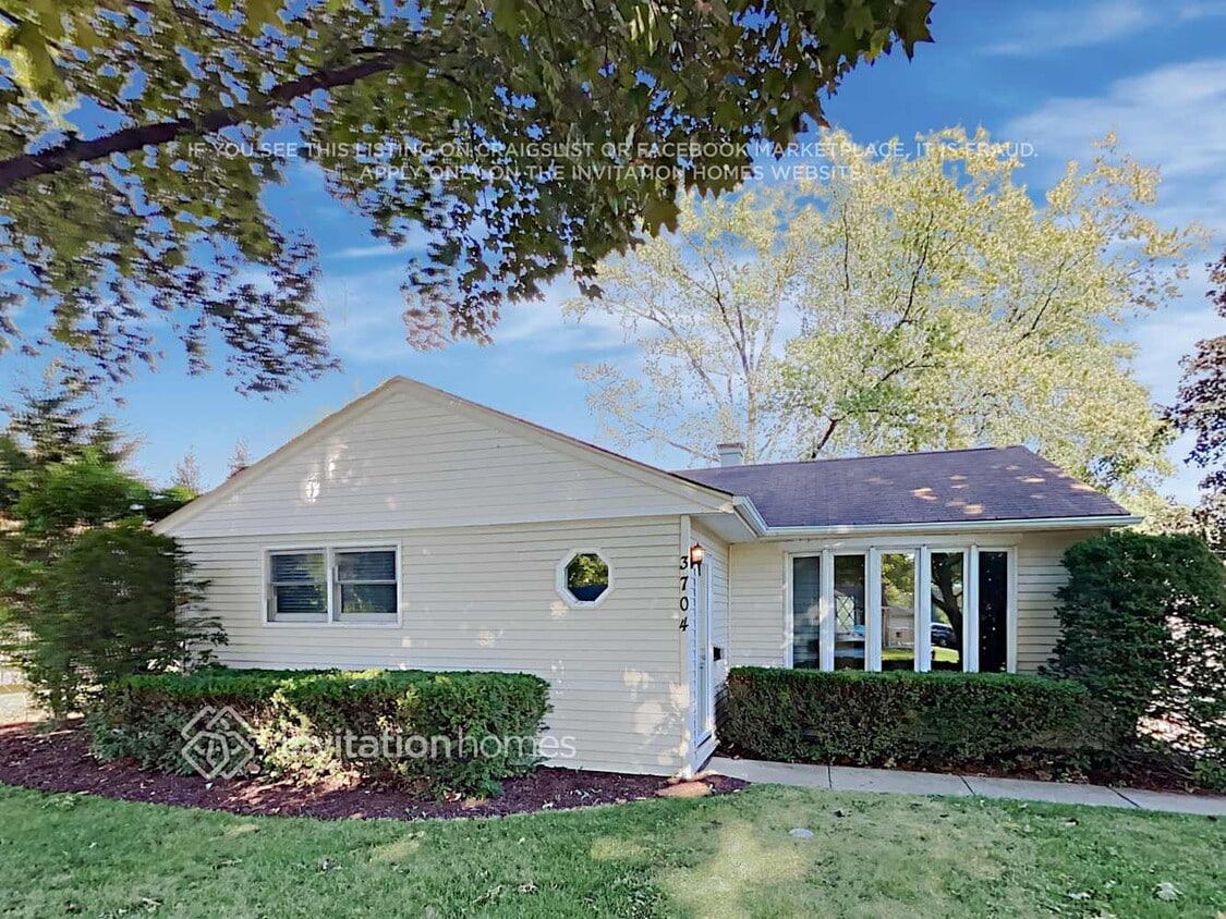Primary Photo - 3704 Jay Ln