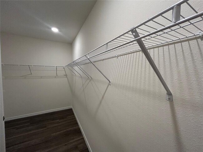 Foto del edificio - 3377 Wakefield Dr