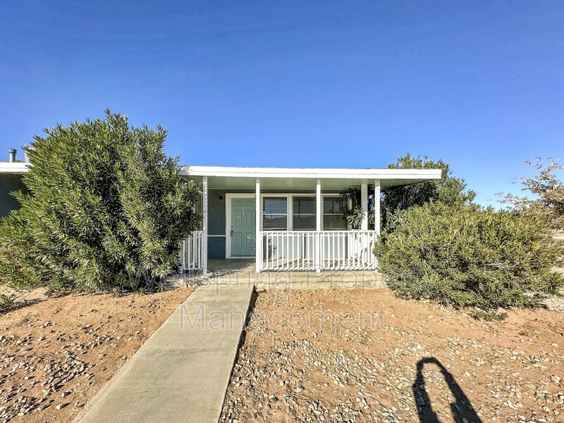 137 S Richmond Rd, Ridgecrest, CA 93555 Condo for Rent in Ridgecrest
