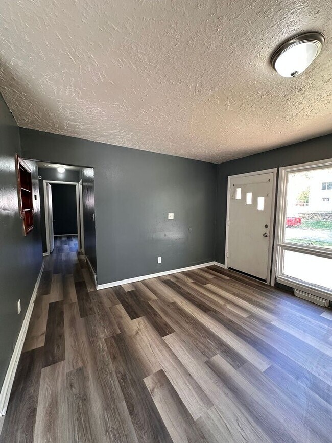 Building Photo - 3502 Spruce