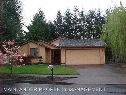 Primary Photo - 7651 SW Wimbledon Cir N