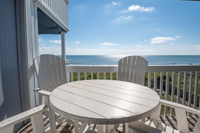 Building Photo - Sea Colony