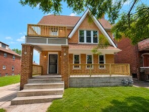 Building Photo - 3347 Webb St
