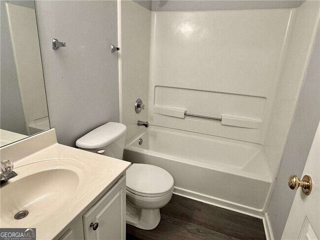 Foto del edificio - 3389 Lathenview Ct