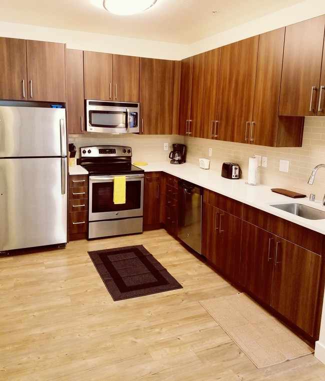Foto del edificio - 1247 Lakeside Dr