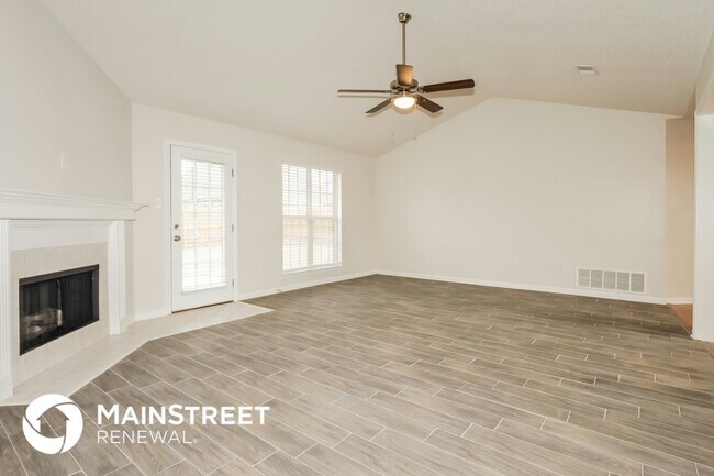 Building Photo - 5665 Deer Ridge Dr