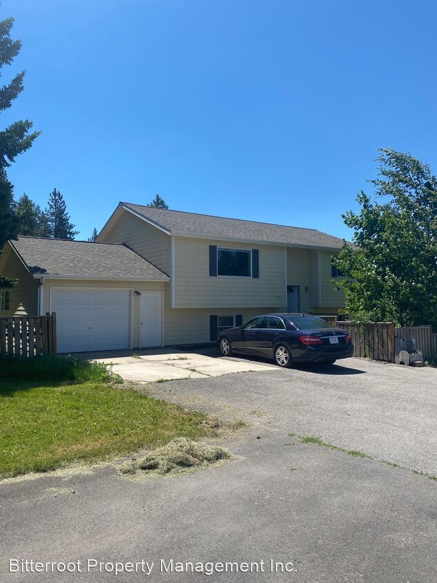 Foto principal - 3 br, 2 bath House - 2105 Gilbert Street