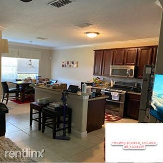 Building Photo - 3 br, 2.5 bath Townhome - 7596 Assembly Lane