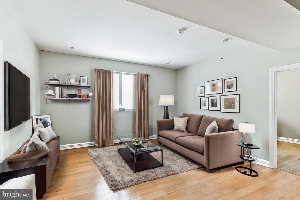 Primary Photo - 331 N 40th St