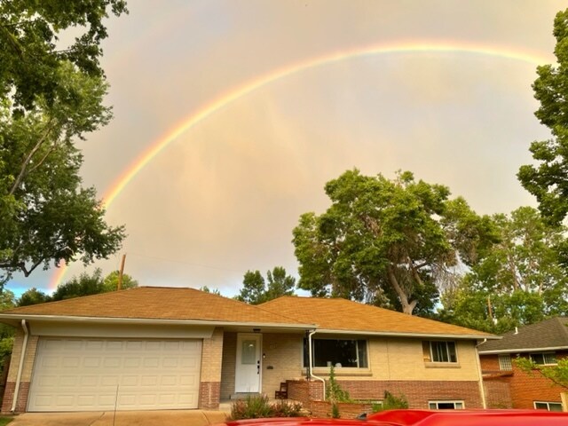 Foto principal - 2376 S Ash St