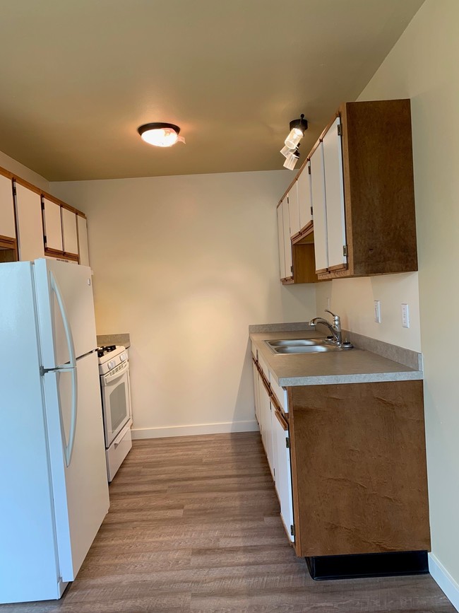 Building Photo - 609 North N Street