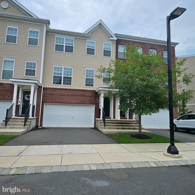 Building Photo - 76 Kramer Ct