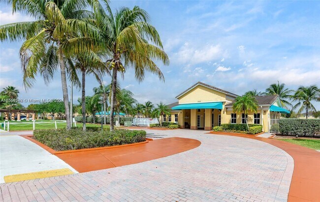 Foto del edificio - 2900 SE 17th Ave