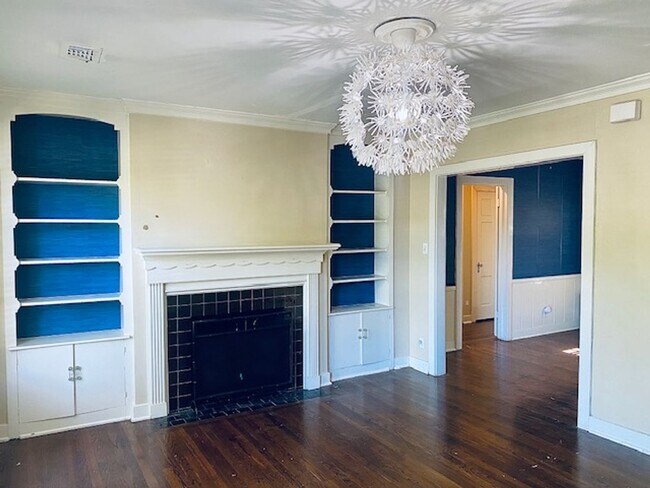 Foto del edificio - Modern Upstairs Unit in the Highly Desirab...