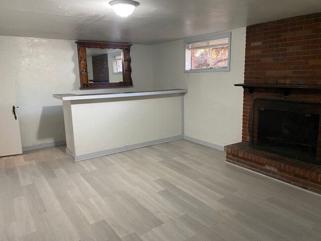 Building Photo - Available Soon!