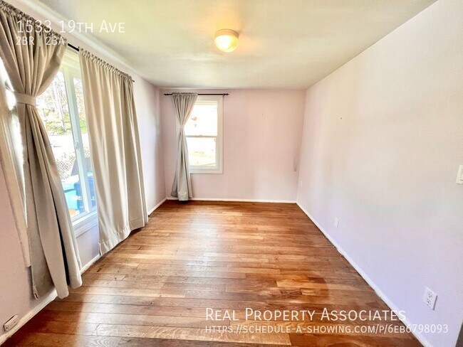 Building Photo - Large 2 Bed/2 Bath House in South Capitol ...