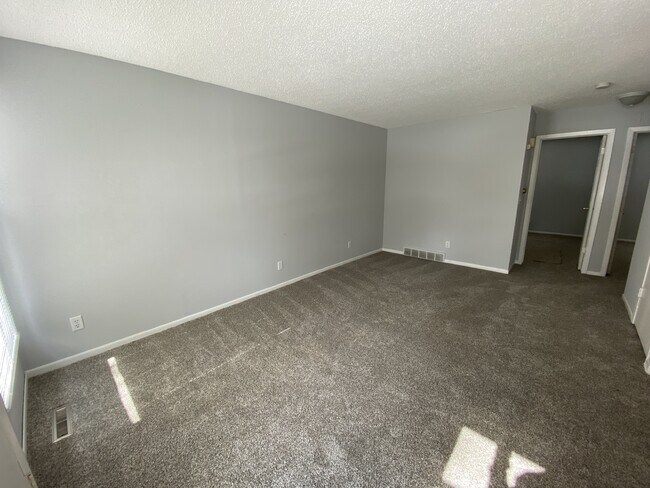 Foto del edificio - 816 Hartford Ave
