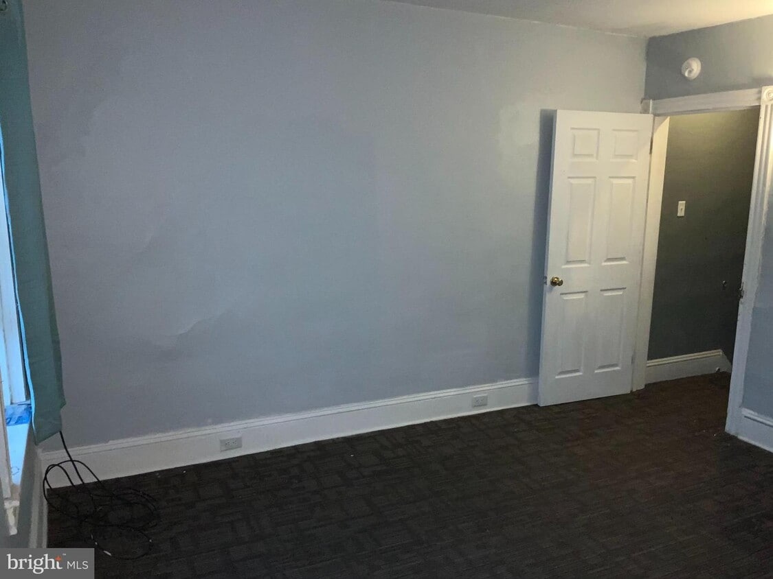 123 E Railroad St, Nesquehoning, PA 18240 Townhome Rentals in Nesquehoning PA