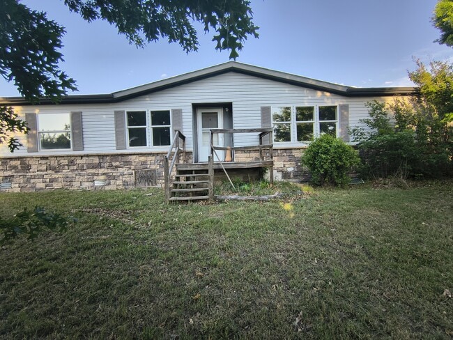 Building Photo - 4735 Co Rd 74
