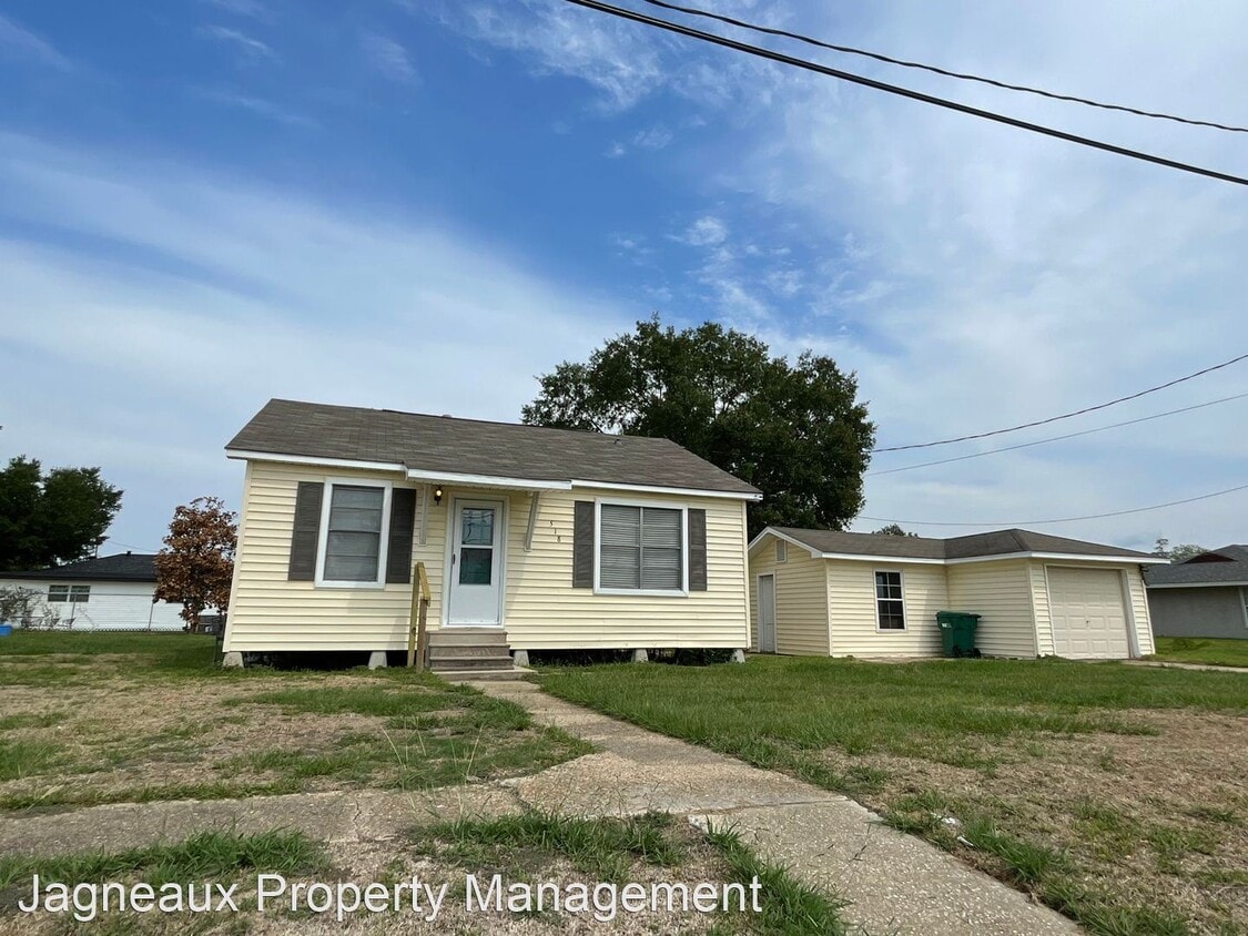 Primary Photo - 3 br, 2 bath House - 518 Cherry St