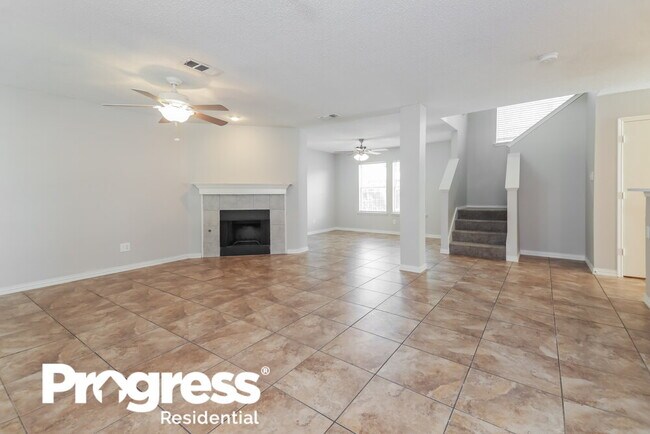 Building Photo - 511 Colt Dr