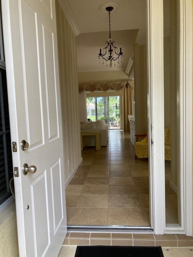Foto del edificio - 8251 Tobago Ln