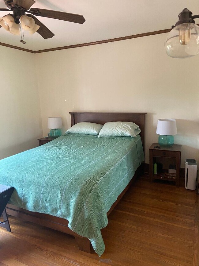 Foto del edificio - 1618 Micheltorena St