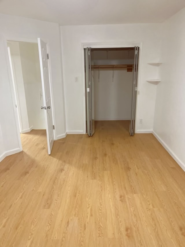 Foto del edificio - 2268 E 26th St
