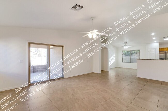 Foto del edificio - Fantastic home in perfect Rita Ranch location