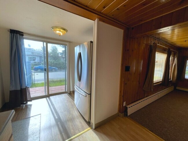 Foto del edificio - Unique and Updated Corner Lot Cabin in Mou...
