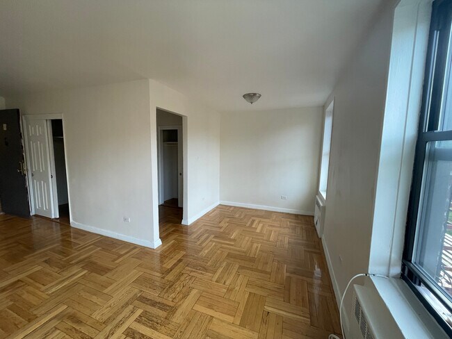 Foto del edificio - 1 Bogardus Pl