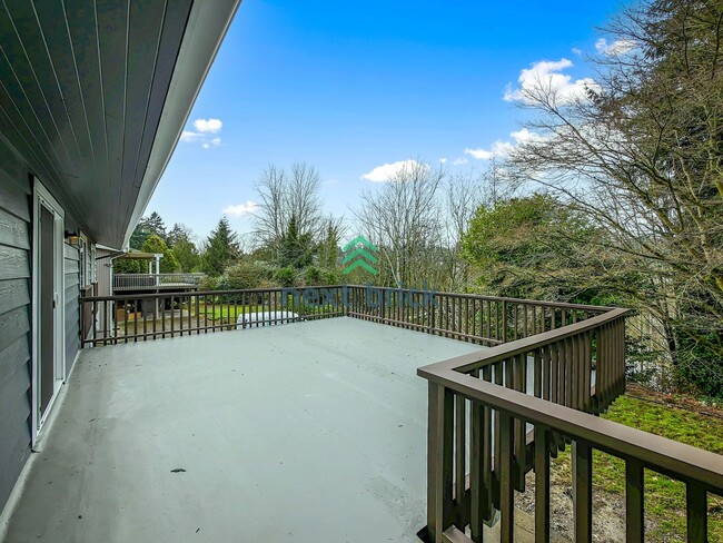 Building Photo - Beautiful 3 bed, 2 bath house for rent in ...