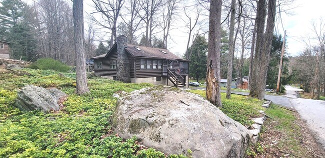 Foto del edificio - 41 Catskill Trail