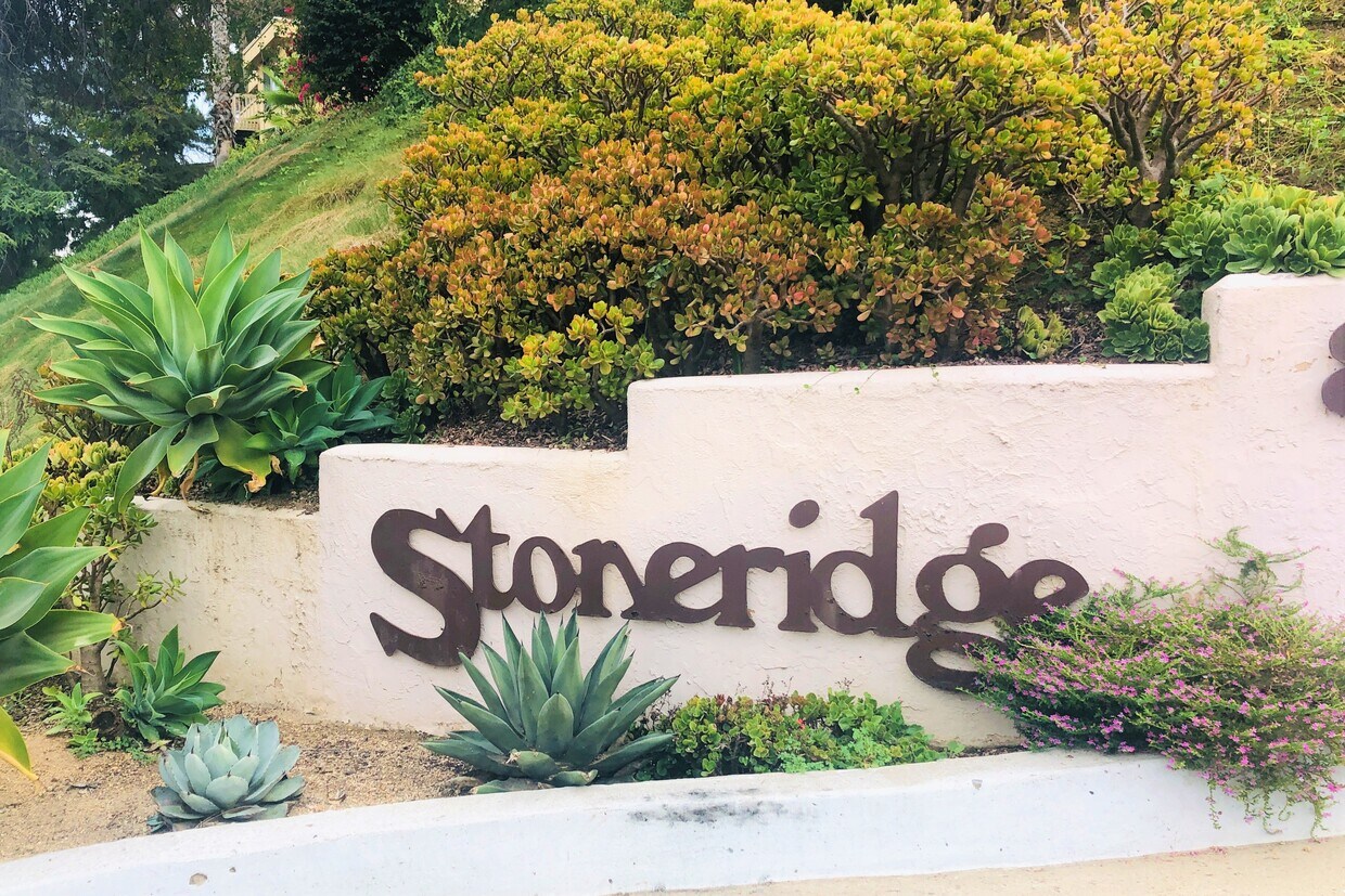 Welcome to Stoneridge! - 8557 Lemon Ave