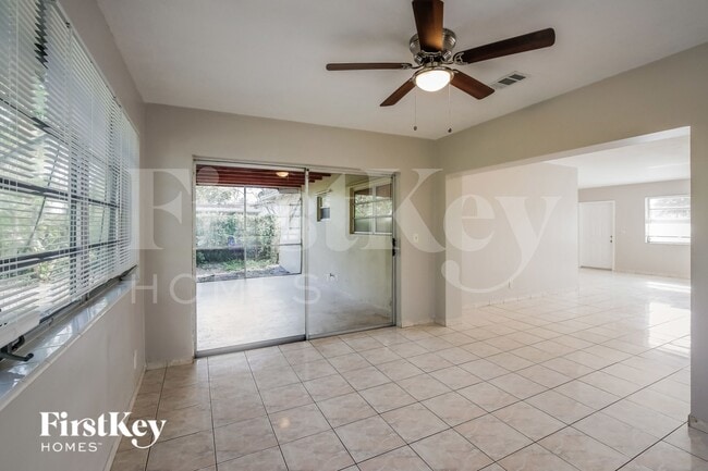 Foto del edificio - 621 SW 69th Terrace