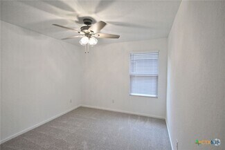 Building Photo - 1612 Pile Trl