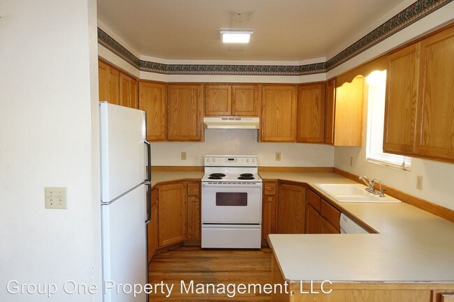 Building Photo - 6 br, 2 bath House - 7300 W. Hummel Dr.