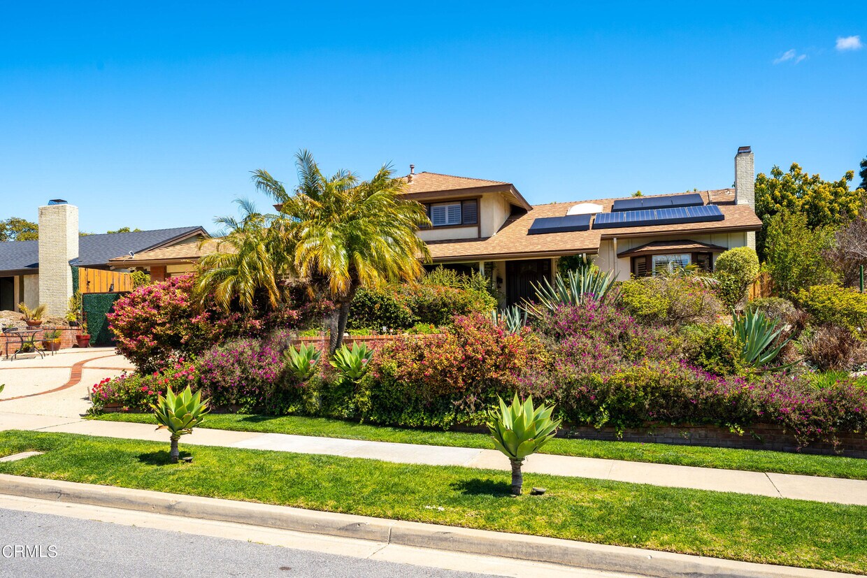Foto principal - 2210 Lyndhurst Ave