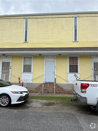 Building Photo - 4504 Annunciation St