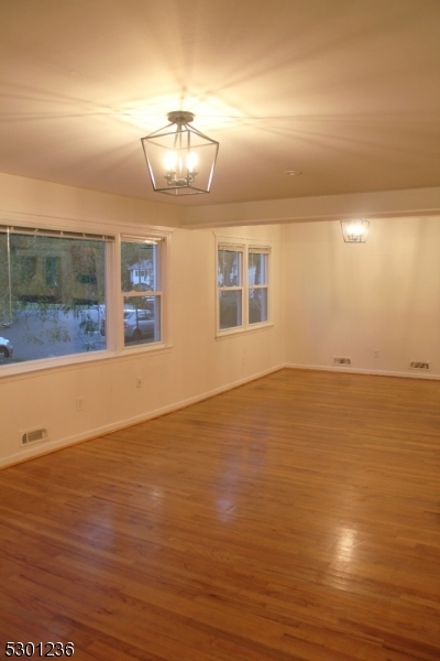 Building Photo - 404 Hillside Ave