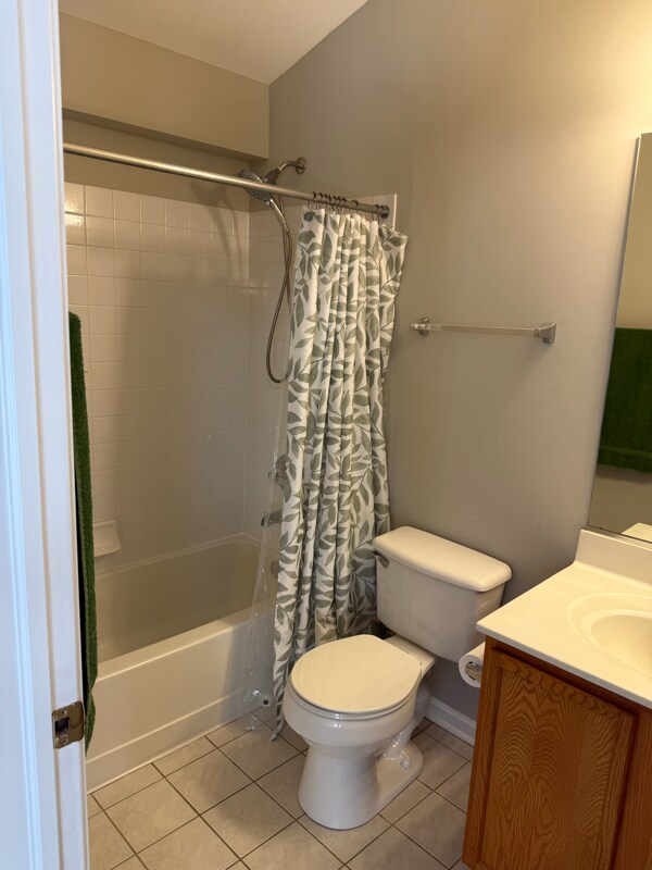 Foto del edificio - 2947 Rutland Cir