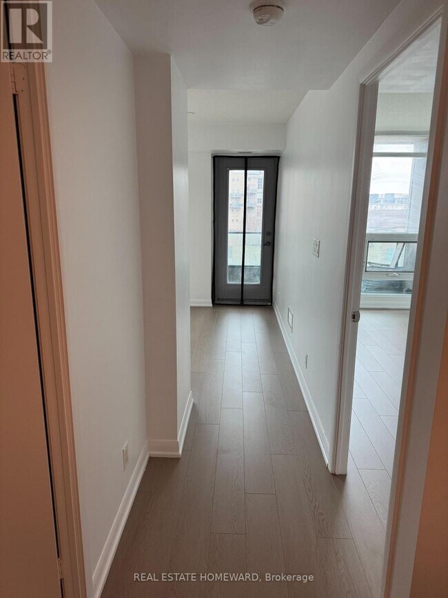 Photo du bâtiment - 600 Fleet St