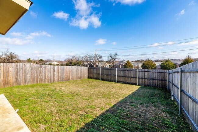 Building Photo - 7317 Colonial Dr