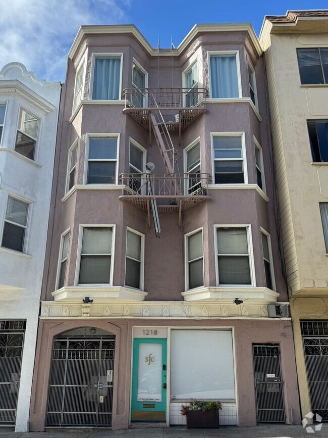 Building Photo - 1220 Pacific Ave